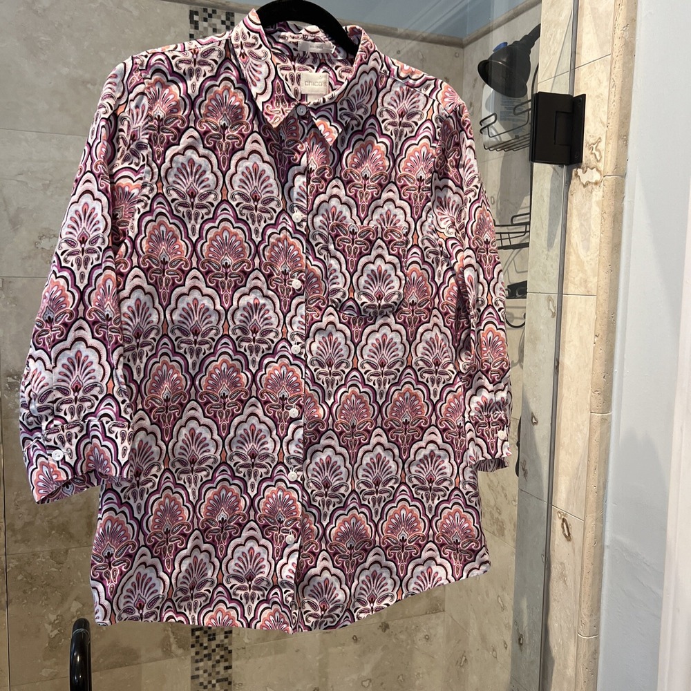 Chico's No-Iron Button Up Shirt Womens 1 M Pink White Paisley Medallion Linen